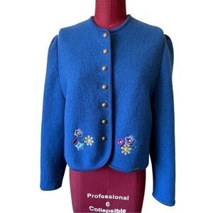 Geiger Wool Button Front Jacket Blazer size 42 Embroidered Floral Blue